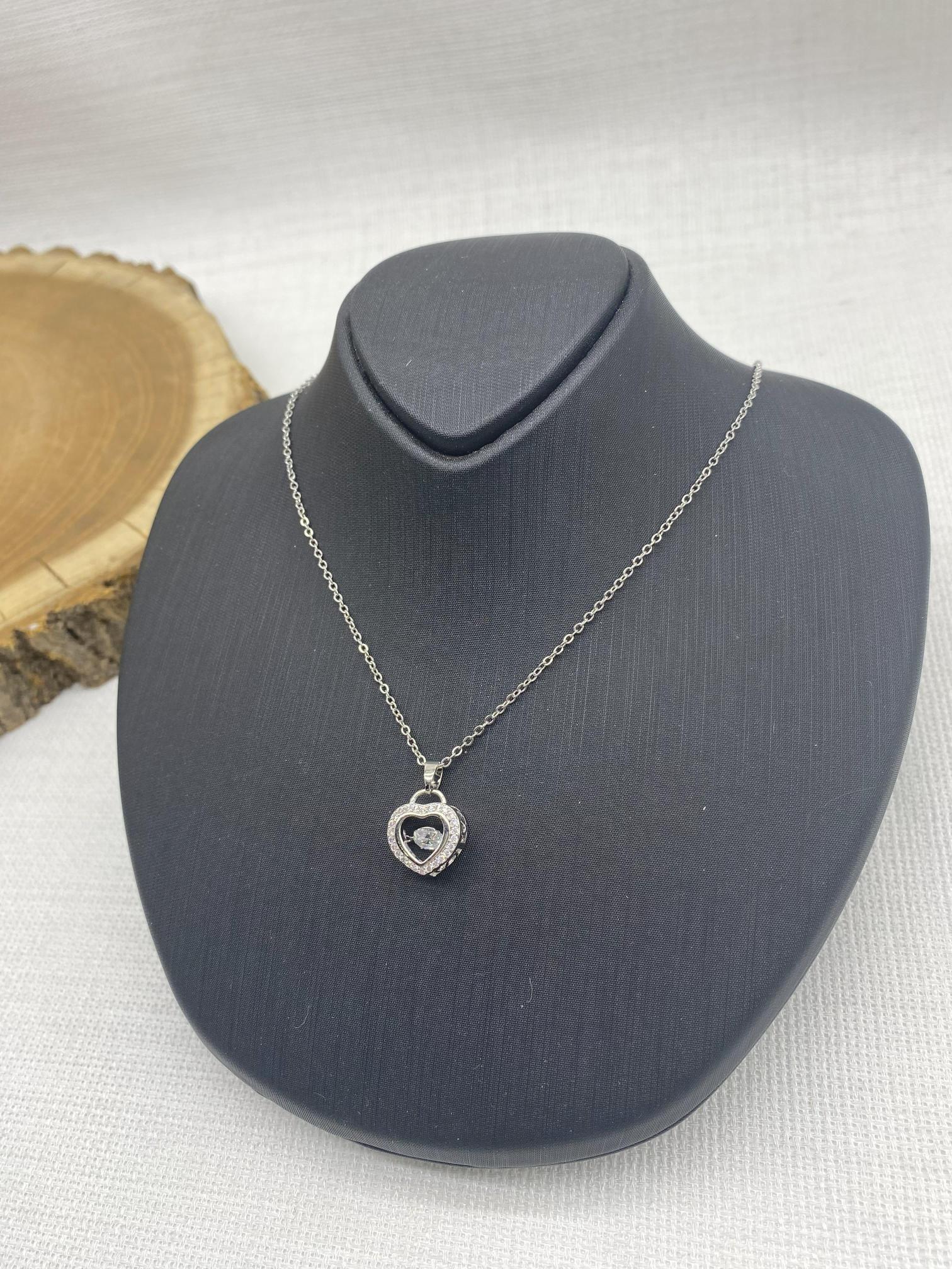 Stainless Steel Gümüş Rengi Mor Kalpli Çelik Kolye 