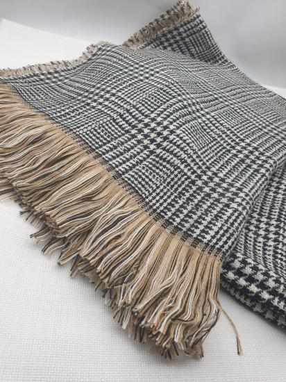 Kahverengi Kareli Kışlık Omuz Şalı