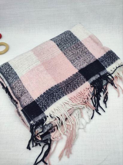 Ekose Siyah Pembe Kışlık Omuz Şalı